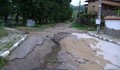 Пороят отнесе 7 улици в карловско село