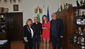Наградиха внучката на Васил Попилиев със значка „Русе“