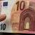 От утре банкнотата от 10 евро ще има надпис на кирилица