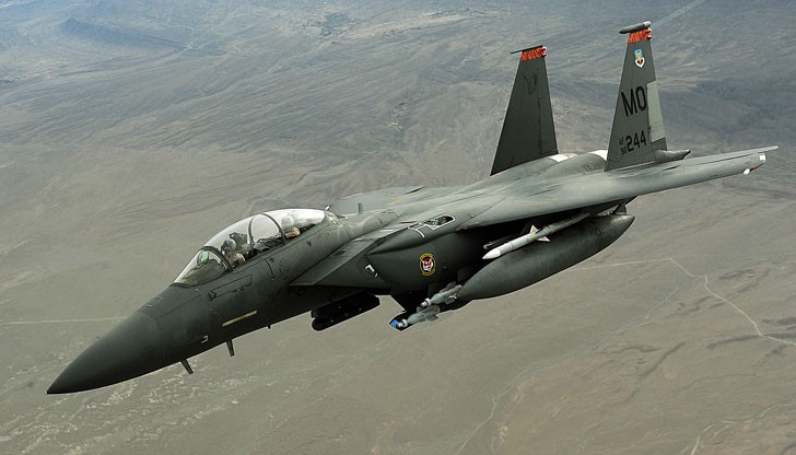 В ударите на територията на Сирия заедно със САЩ участват Йордания, Бахрейн, Саудитска Арабия, Обединените арабски емирства и Катар В ударите на територията на Сирия заедно със САЩ участват Йордания, Бахрейн, Саудитска Арабия, Обединените арабски емирства и Катар