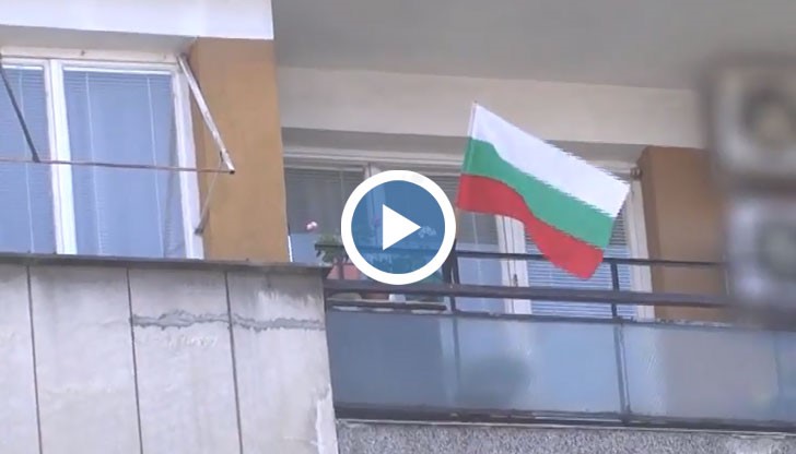 Заради Деня на независимостта много русенци развяха националния флаг