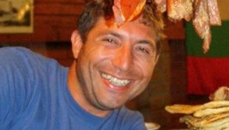 Граничният полицай Костадин, който премаза с автомобила си и уби 1-годишно бебе Граничният полицай Костадин, който премаза с автомобила си и уби 1-годишно бебе