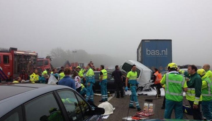Гъста мъгла предизвика верижната катастрофа в Холандия