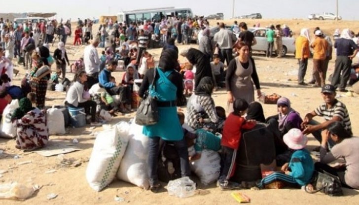Само за два дни 138 000 жители на сирийския крад Кобане избягаха в Сирия в търсене на убежище