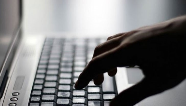 Измамници изпращат имейли от името на НАП в които иска попълване на данни за банкови сметки и кредитни карти Измамници изпращат имейли от името на НАП в които иска попълване на данни за банкови сметки и кредитни карти