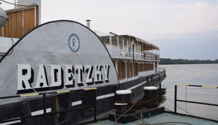 Корабът "Радецки" пусна котва край Русе