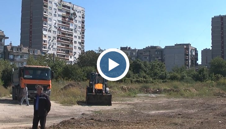 Подлез под ж.п. линията ще се използва от обществен градски транспорт, автомобили, велосипеди и пешеходци