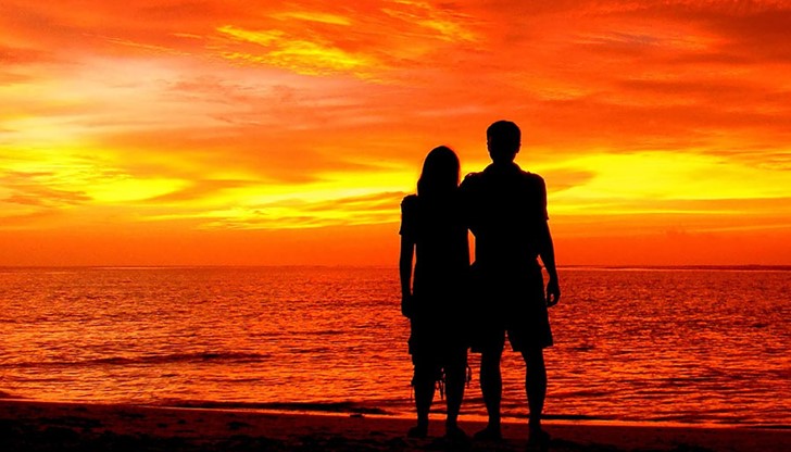 В живота на всеки се появява такъв човек, след който се променяш завинаги. И изобщо не е важно дали времето, прекарано с него, е било безгранично щастие или безумна болка. Ти просто разбираш, че никога повече няма да си отново такъв, какъвто си бил, преди да се срещнете!
