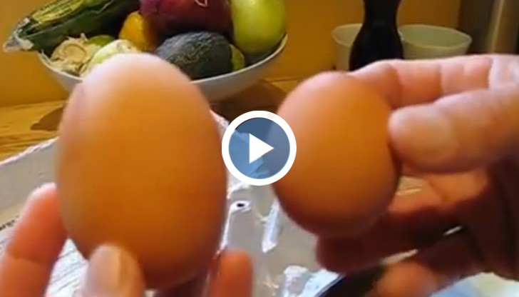 Кокошка снесе яйце матрьошка