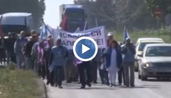 фициално протестът трябва да приключи утре, но ако исканията не бъдат чути, русенските работници имат готовност да продължат.