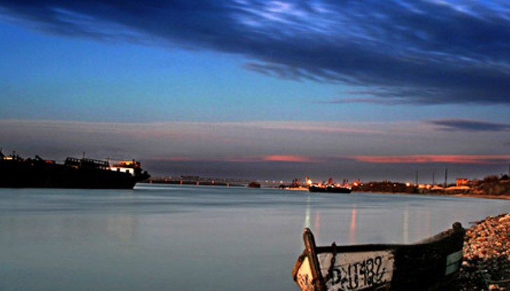 Снимките за фотоконкурса се изпращат на ел. поща adodunav@abv.bg до 01.10.2014 г.