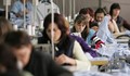 Шивачките в Русе свършиха, текстилната индустрия изнемогва