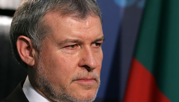 Според Христов, най-важното в момента за страната е бързо да бъде съставено правителство Според Христов, най-важното в момента за страната е бързо да бъде съставено правителство