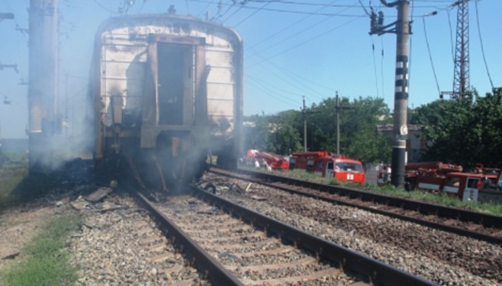 В момента на мястото на инцидента се извършват следствени действия В момента на мястото на инцидента се извършват следствени действия