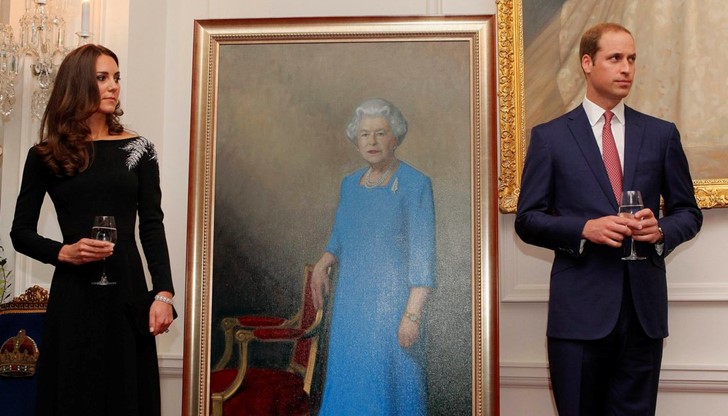 Независимо обаче дали Кейт и Уилям са скарани или не херцогинята предпочита за момента майка й да се грижи за нея