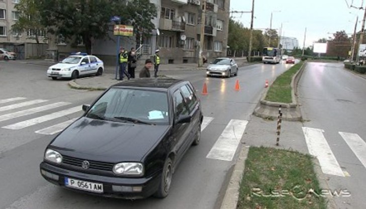 Заради инцидента е затруднено движението по булеварда