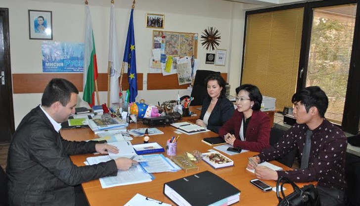 Гостите проявиха интерес към Индустриалния парк и летището в Щръклево Гостите проявиха интерес към Индустриалния парк и летището в Щръклево