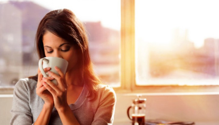 Кофеинът, който се съдържа в кафето, прави транспортирането на яйцеклетката от яйчника към матката по-трудно