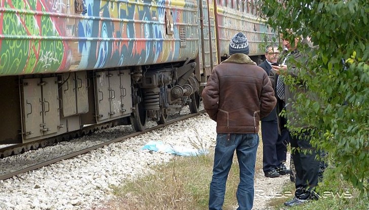 Все още пострадалото момиче не е идентифицирано, тъй като не е имало документи за самоличност в себе си Все още пострадалото момиче не е идентифицирано, тъй като не е имало документи за самоличност в себе си