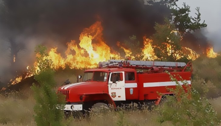 Причина за пожарите е човешка небрежност при боравене с открит огън