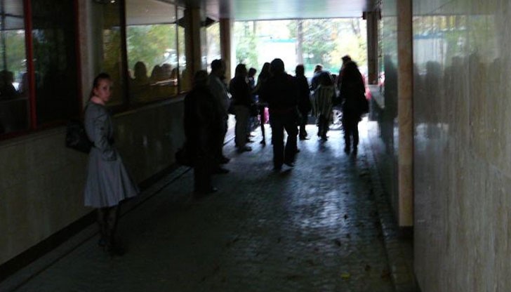 Шофьор на такси хвърли в паника офис на НАП със сигнал за бомба