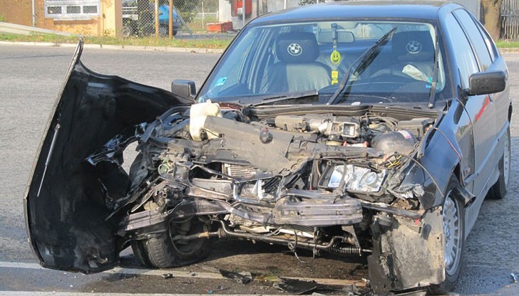 Катастрофата е станала около 7 часа край паметника на Русофилите на входа на Русе откъм Разгра