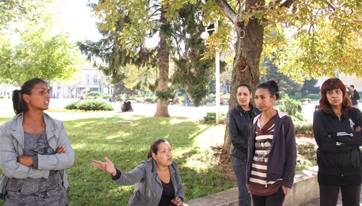 Разгневени роми се заканиха на кмета на Враца Николай Иванов Разгневени роми се заканиха на кмета на Враца Николай Иванов