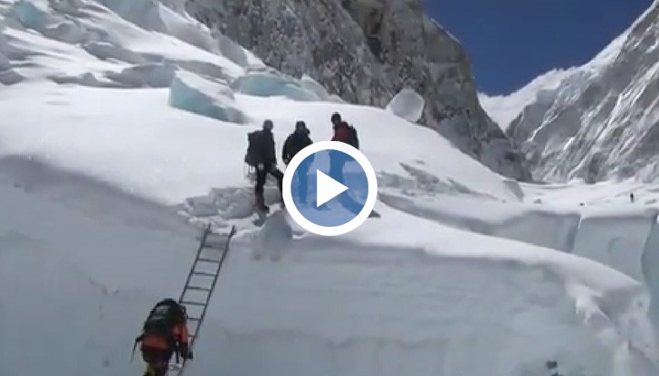 Спасители разшириха търсенето на планинари в северните планински райони на Непал