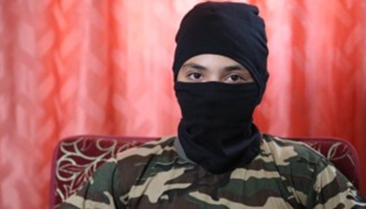 В тясна стая в южната част на Турция 13-годишно момче се подготвя да се присъедини към „Ислямска държава”.