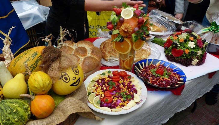 Ще Ви очакваме на нашите фермерски пазари от 15.11.2014 год. ВСЯКА СЪБОТА ! Ще Ви очакваме на нашите фермерски пазари от 15.11.2014 год. ВСЯКА СЪБОТА !