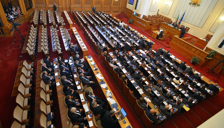 Любомир Владимиров изрази недоволство от намеренията за изграждане на арест за незаконни емигранти.