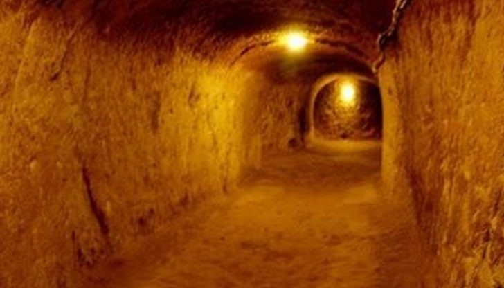 Целите Родопи били прорязани от такива мистериозни тунели
