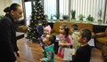 Малчугани от детска градина „Ралица“ сурвакаха кмета Пламен Стоилов