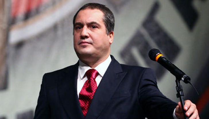 Слави Бинев заяви, че отдавна е взел решението да подаде оставка Слави Бинев заяви, че отдавна е взел решението да подаде оставка