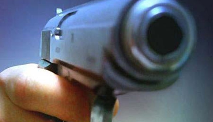 Опит за въоръжен грабеж, извършен тази вечер в София е завършил с плачевен и болезнен резултат за нападателя.