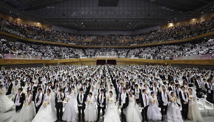 Булките-бегълци са от Виетнам, а младоженците - от Чижоу в централната китайска провинция Хебей