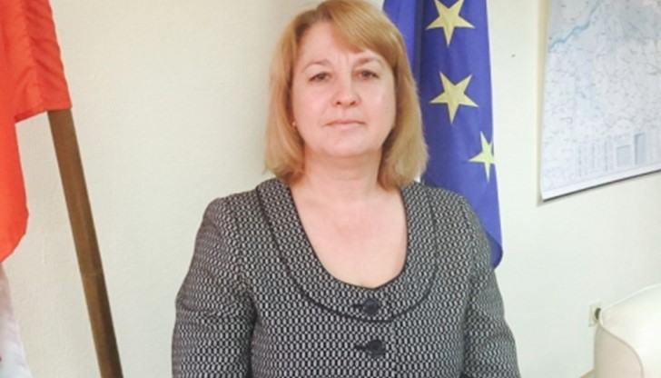 Областният управител на Русе Стефко Бурджиев и неговият заместник Станимир Станчев, официално представиха Братоева пред колектива на Областната дирекция „Земеделие”.