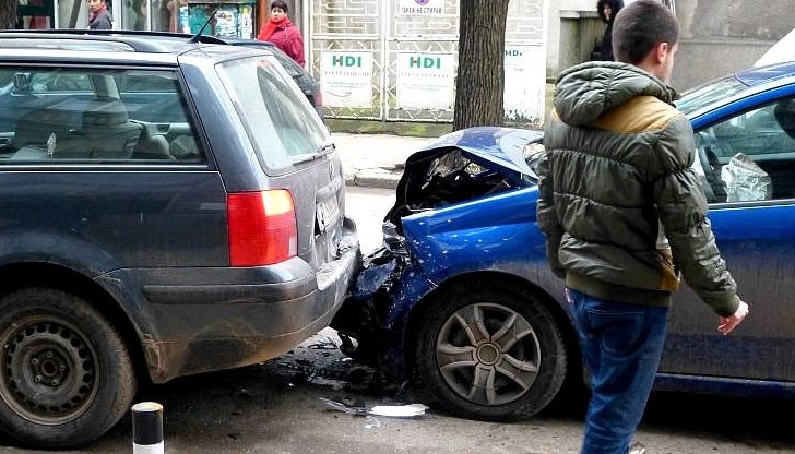 Инцидентът станал около 15 ч., на метри от кръстовището на улиците „Борисова“ и "К. Иречек“