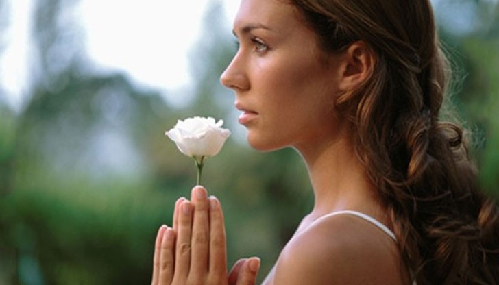 <p>Привързаността на една жена заслужава само онзи, който умее да я цени!</p>
