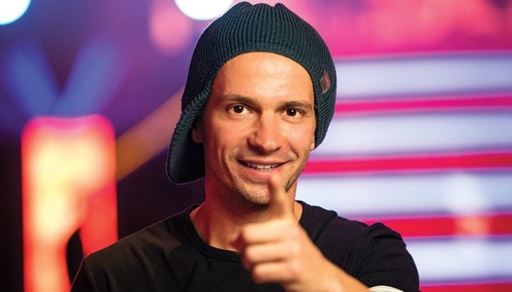 Део: Искам да е уютно, нещо като английски пъб, но да си има и сцена, където смятам да каня рок групи Део: Искам да е уютно, нещо като английски пъб, но да си има и сцена, където смятам да каня рок групи