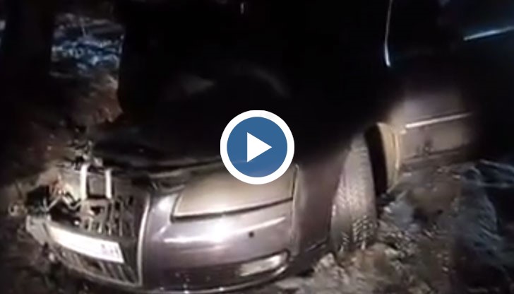 Взривиха автомобил в Русе, свързан с Венци Чикагото