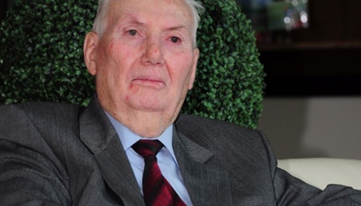 Жельо Стайков Желев - първият генерален директор на "Албена"
