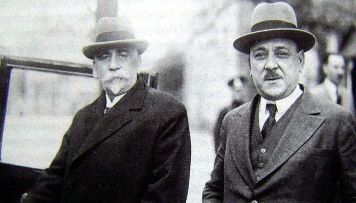 Атанас Буров е човек, задминат от историята Атанас Буров е човек, задминат от историята