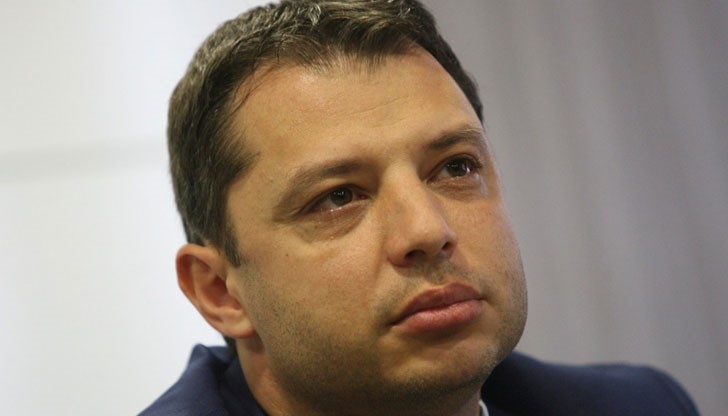 Делян Добрев Делян Добрев