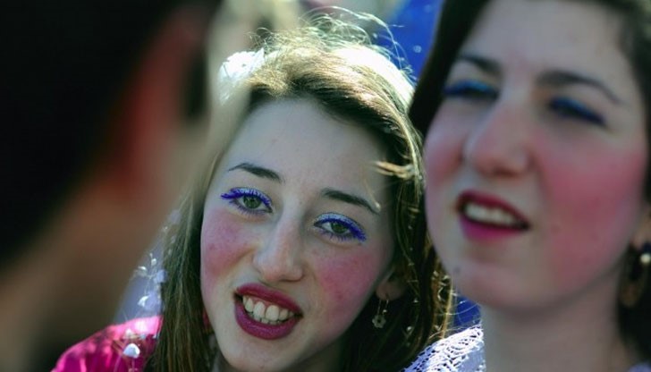 Т.нар. ранни бракове в Русенско носят условни присъди или глоби до 1000 лв. на младоженците