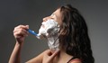 Жените трябва да бръснат лицето си, за да забавят стареенето