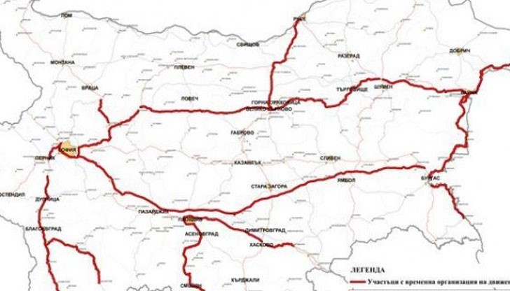 Всички граждани и транспортни фирми могат да получават информация за актуалната пътна обстановка от интернет страницата на АПИ – www.api.bg