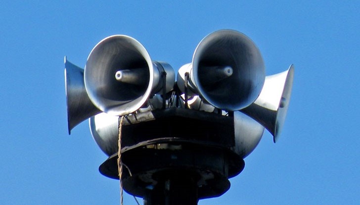 Ше се извършат тестове, включващи акустични сигнали от сирените системи и гласови съобщения за техническа проверка Ше се извършат тестове, включващи акустични сигнали от сирените системи и гласови съобщения за техническа проверка