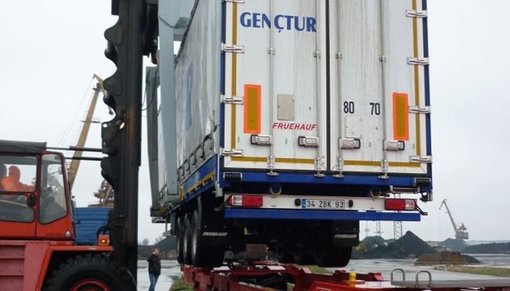 Проектът е поредната стъпка на пристанище Русе за развитие на интермодалните превози Проектът е поредната стъпка на пристанище Русе за развитие на интермодалните превози