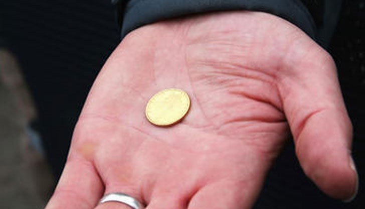 Никога не трябва да разваляме пари. Било на бедност! Никога не трябва да разваляме пари. Било на бедност!